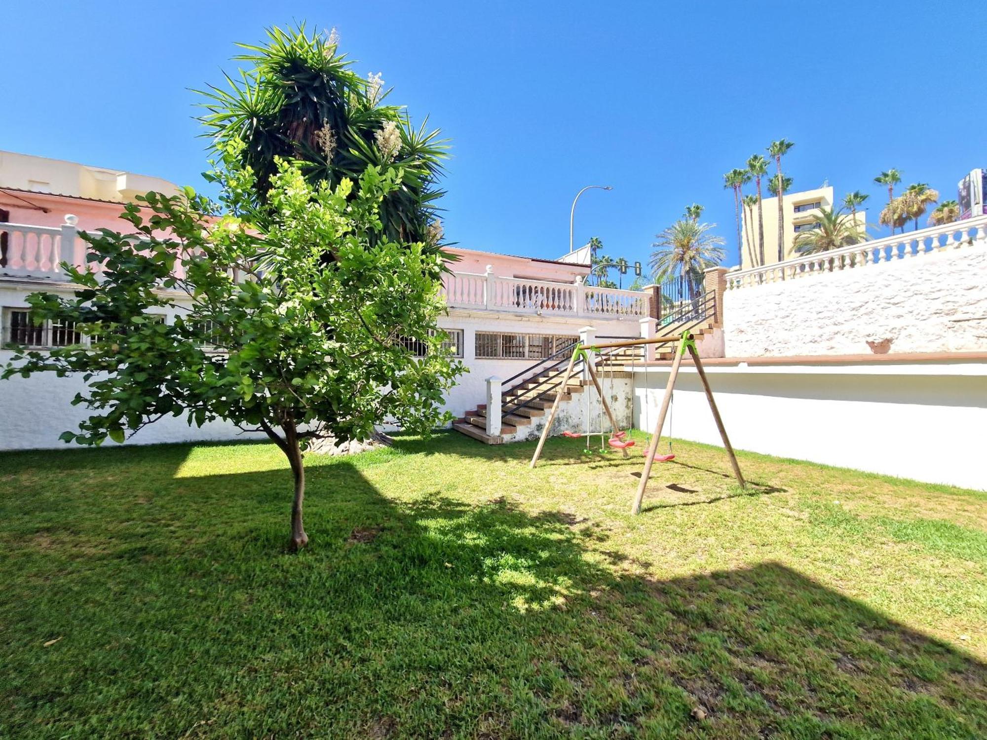Sr Mediterraneo Playa De La Carihuela 托雷莫利诺斯 外观 照片