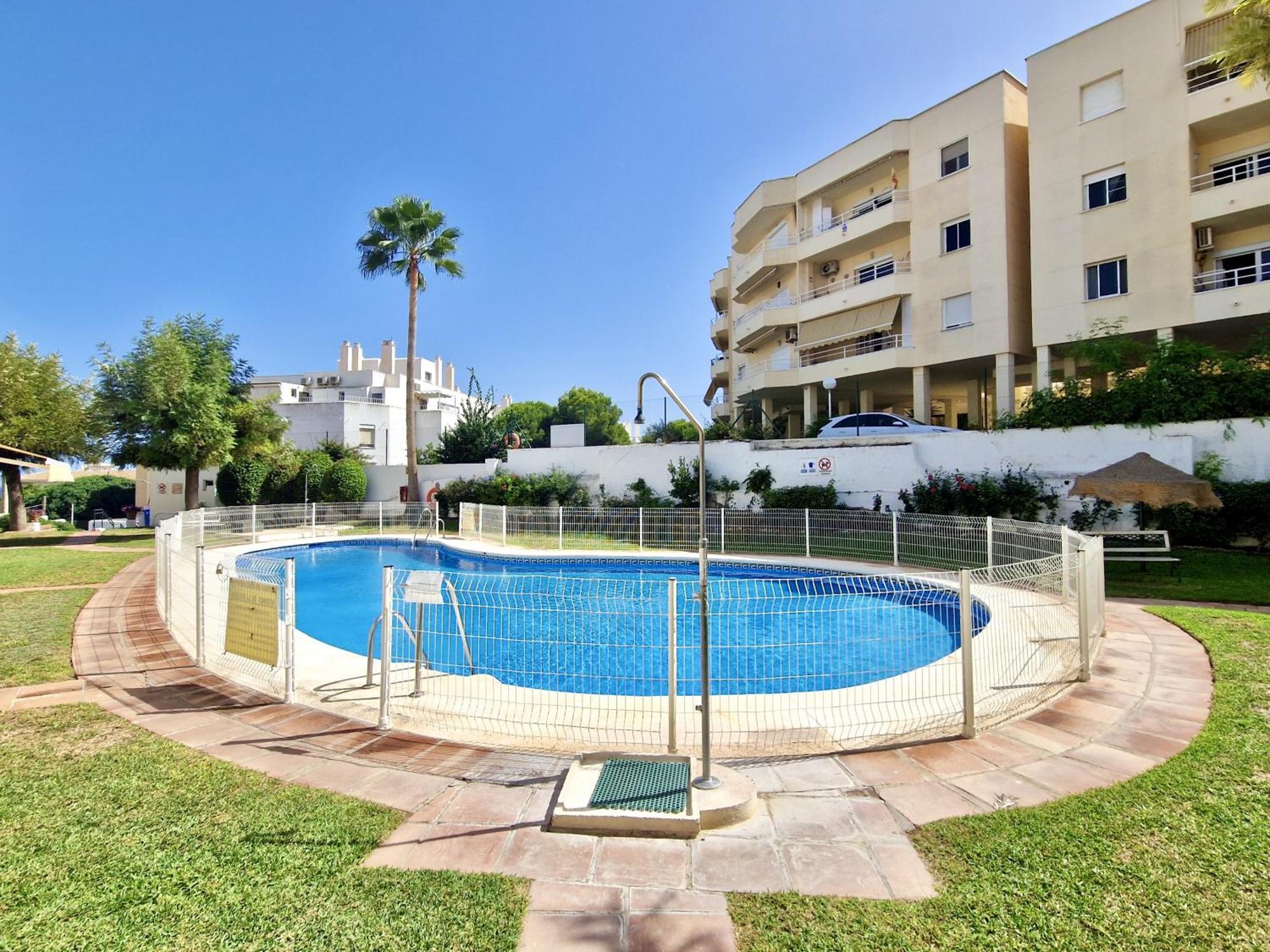 Sr Mediterraneo Playa De La Carihuela 托雷莫利诺斯 外观 照片